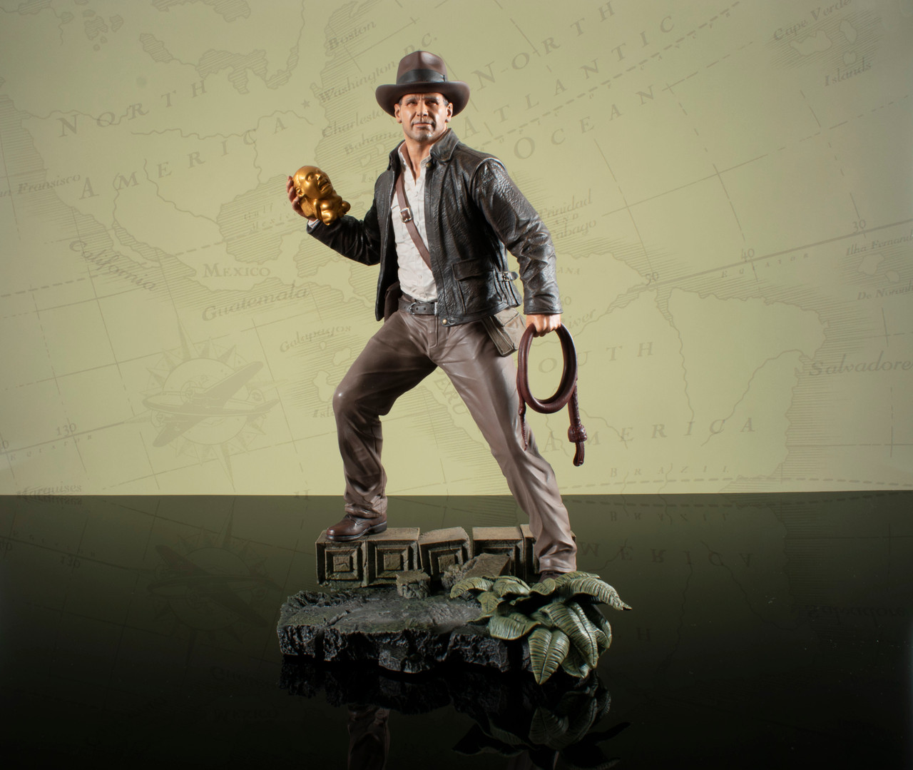 Pre-Order Gentle Giant Indiana Jones Treasures Premier Collection Statue